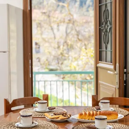 Clepsydra Mountain House 別荘