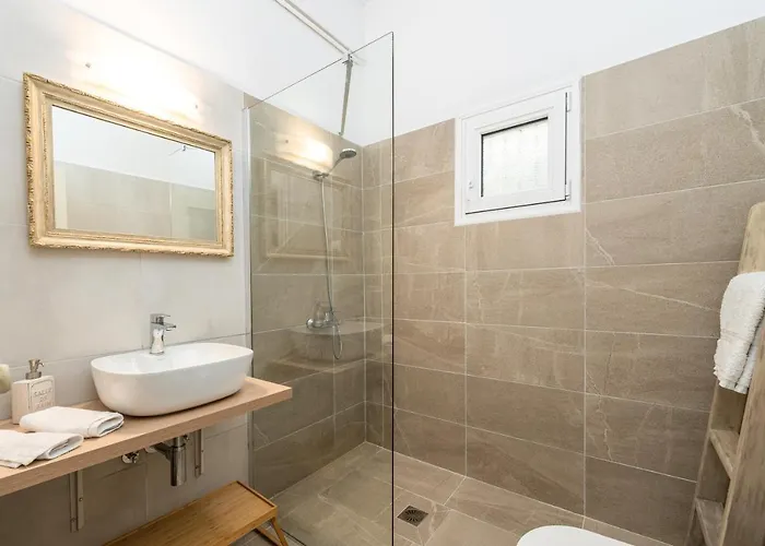 Clepsydra Mountain House Дом отдыха Калаврита